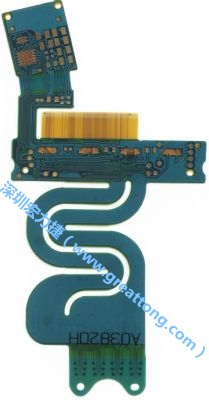 針對需要大幅撓曲應(yīng)用的特殊結(jié)構(gòu)造型，F(xiàn)PCB可進(jìn)行彈性雷射裁型，讓FPCB材料的撓曲能力更佳。